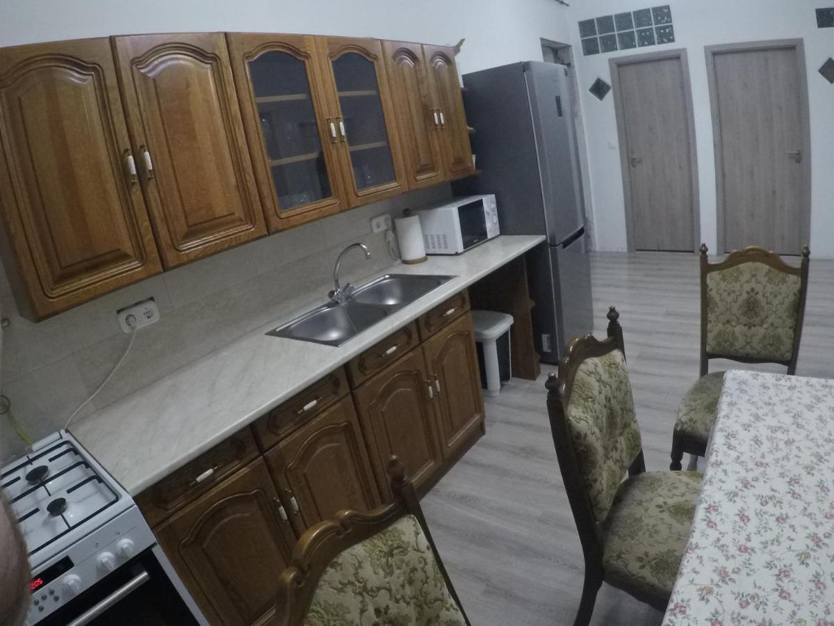 Apartamento Balcsi1 Balatonfůzfő Exterior foto